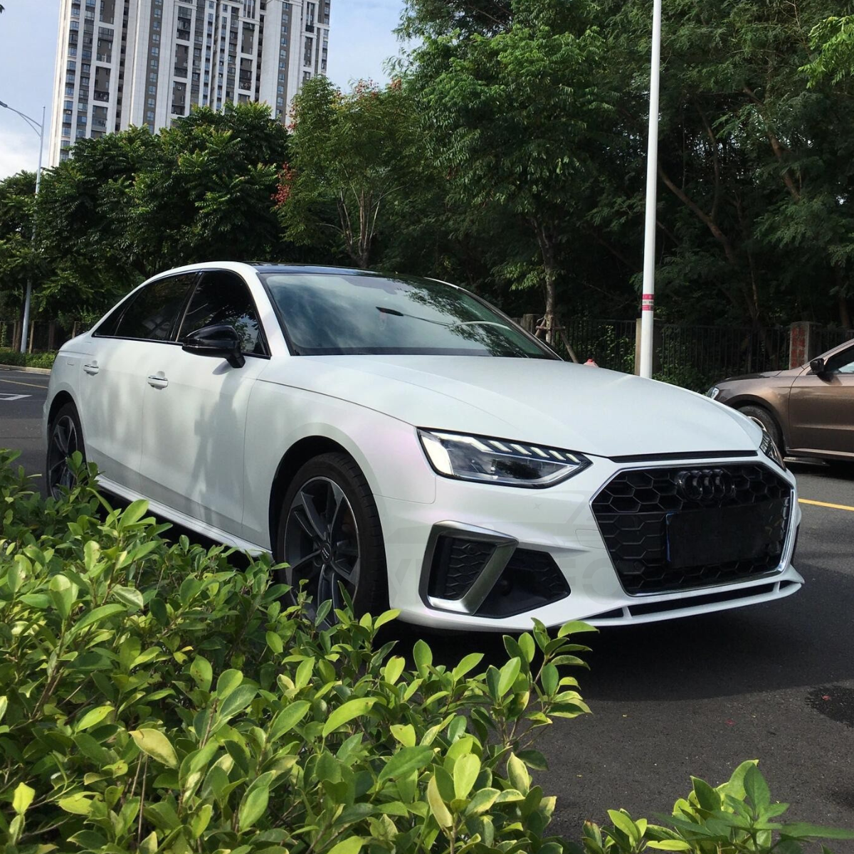 Film vinyle caméléon bleu blanc mat