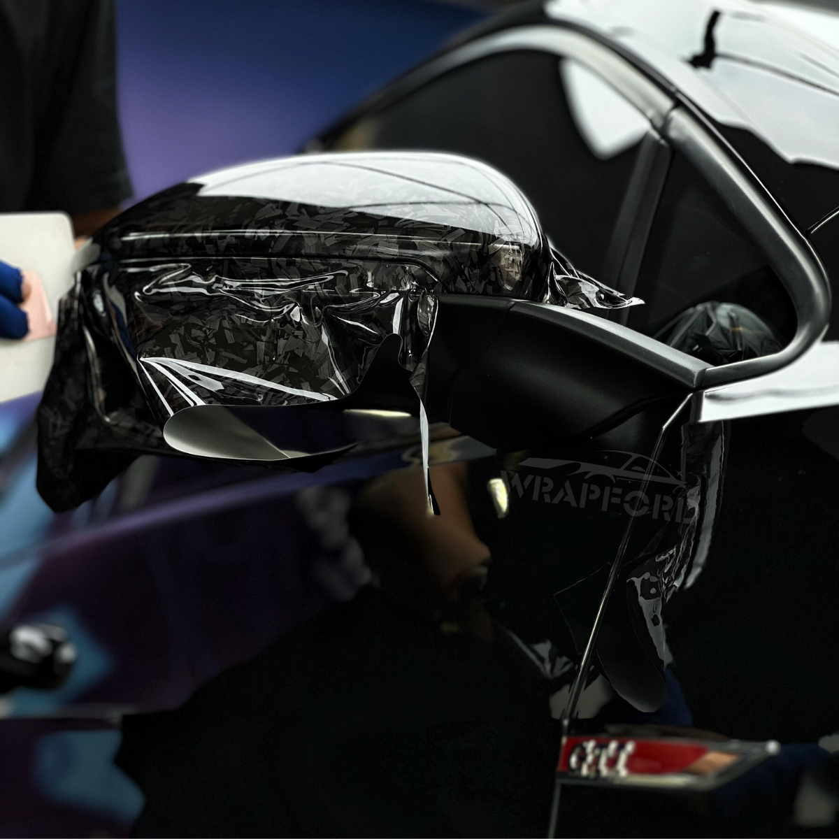 Carbon Gesmeed Carbon Vinyl | Zwart – WRAPFORD