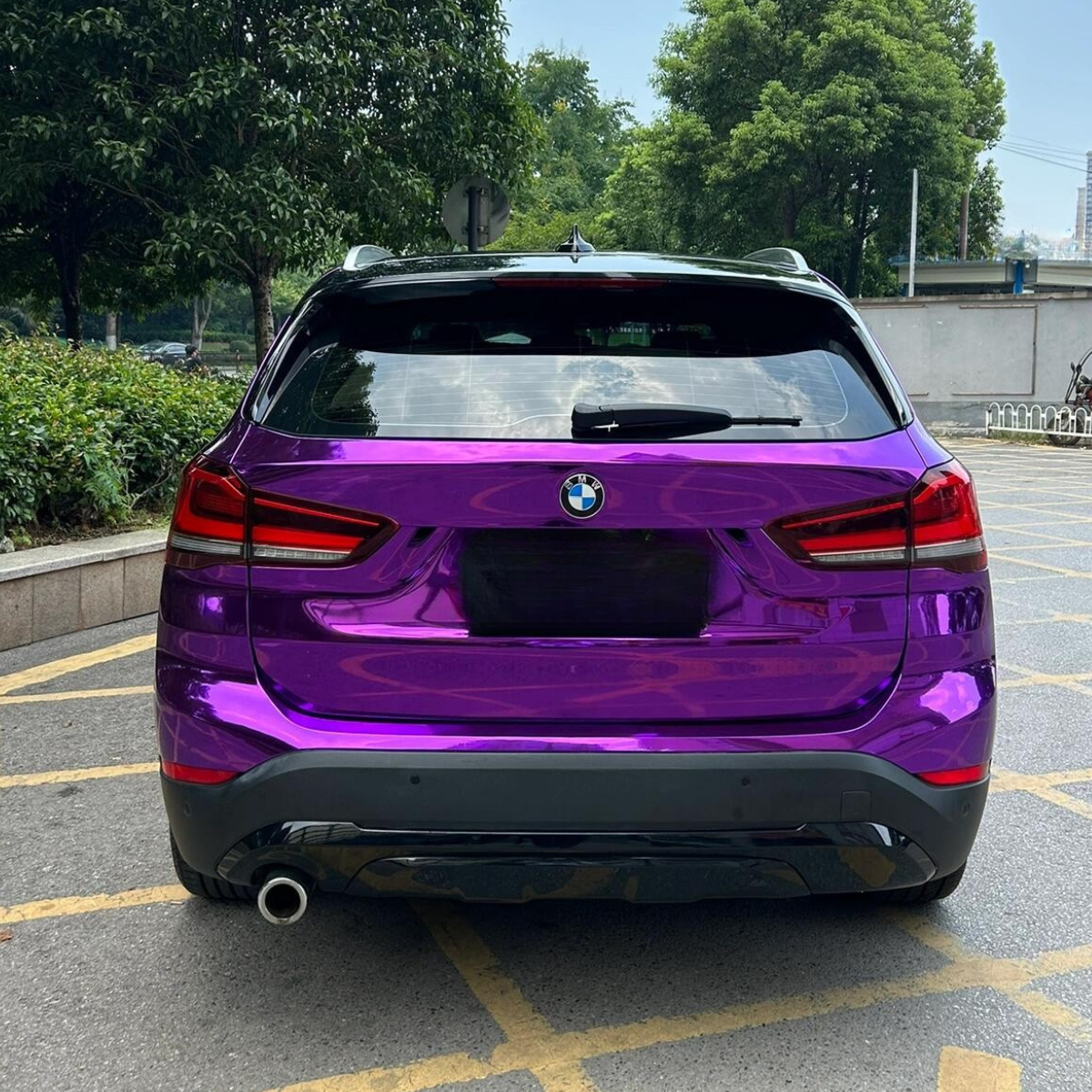 ChromeMirrorPurpleVinylWrapBMW