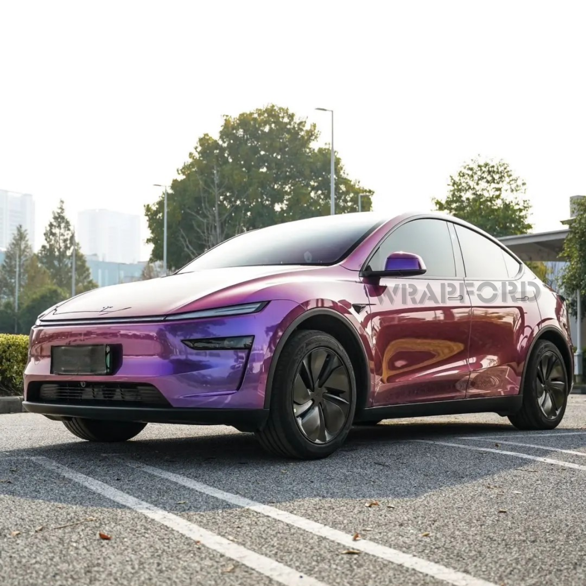 Lesklá duhová fantomová fialová samoopravná fólie