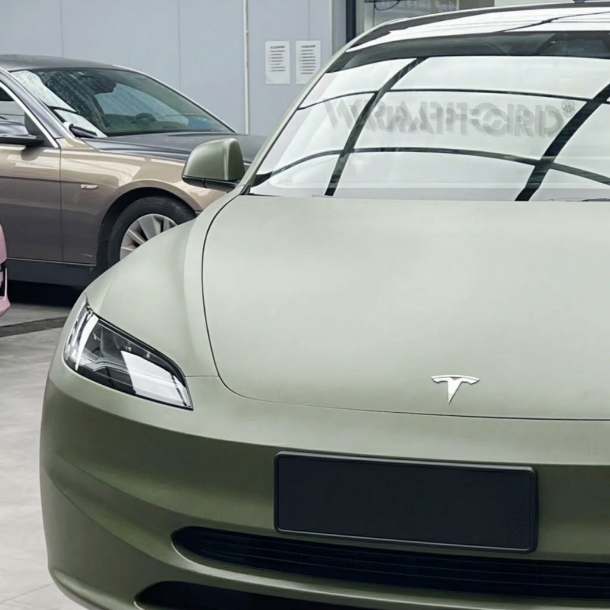 Verde Militare Opaco Pellicola Adesiva Rivestimento Auto Car Wrapping - 38x50cm Verde Militare Opaco Pellicola Adesiva Rivestimento Auto Car Wrapping - 38x50cm