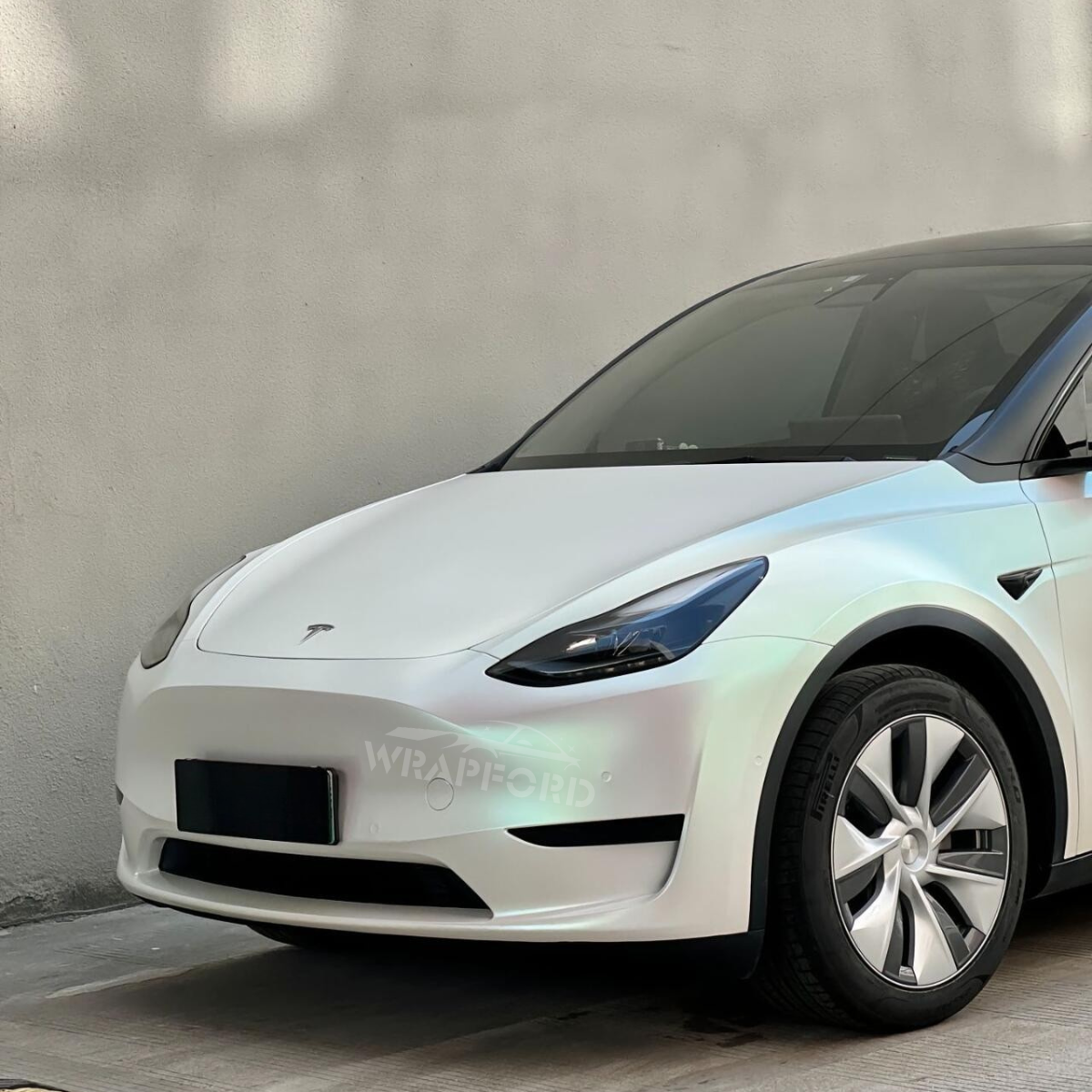 Gloss Aurora White Car Wrap (TPU)