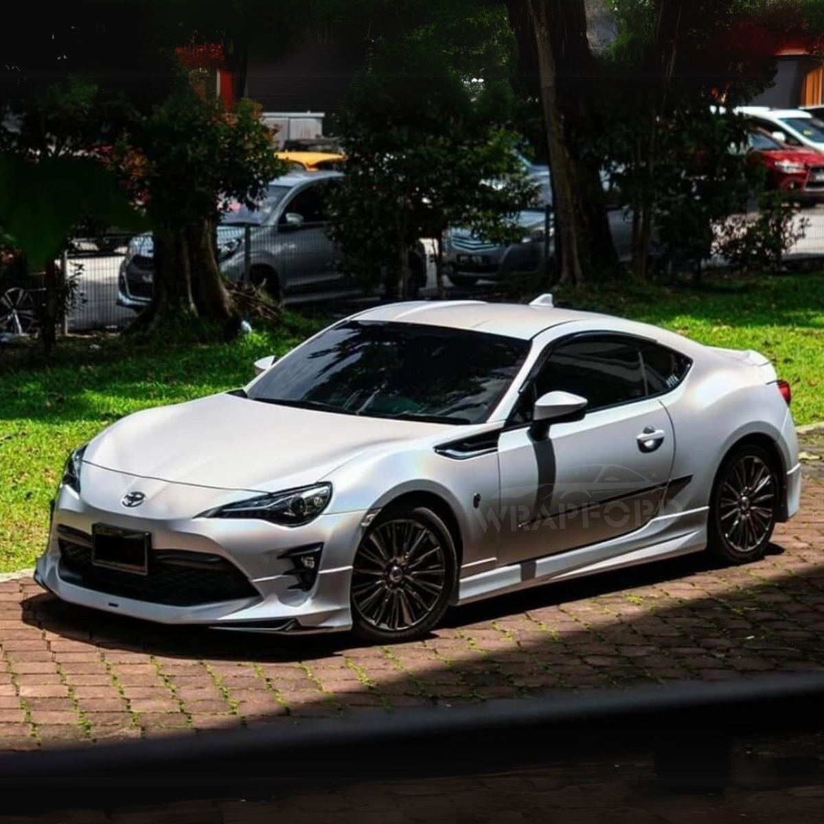 Matte White Chameleon Vinyl Car Wrap